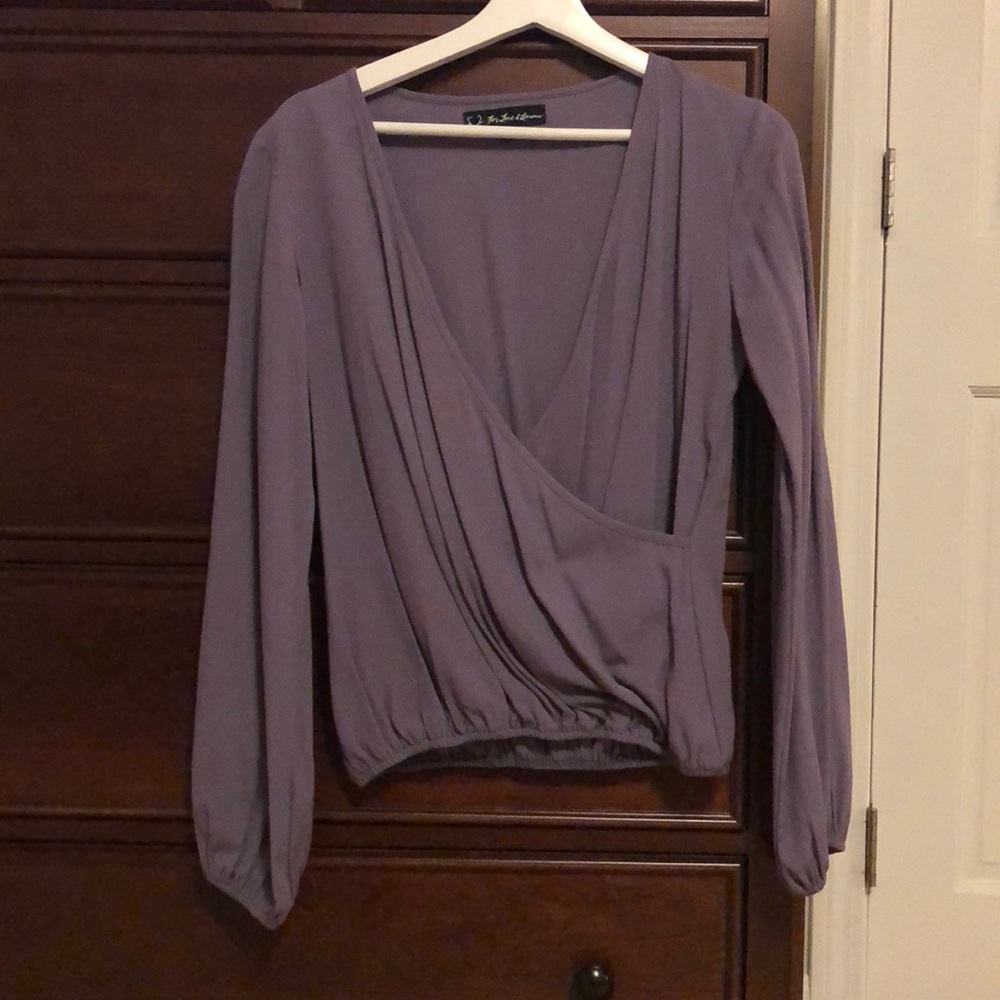 For love and lemons wrap style top size small